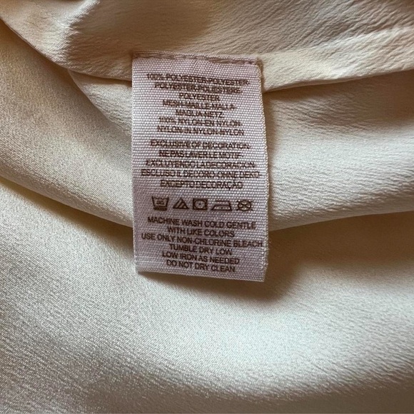 NWT Free People white/black hibiscus crochet lace with beaded accent - Picture 6 of 6